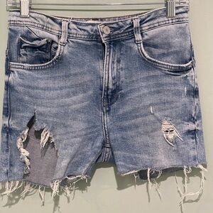 Zara Trafaluc Denim High waisted cutoff shorts